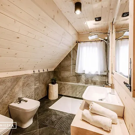 Pod Sniezka Chalet *